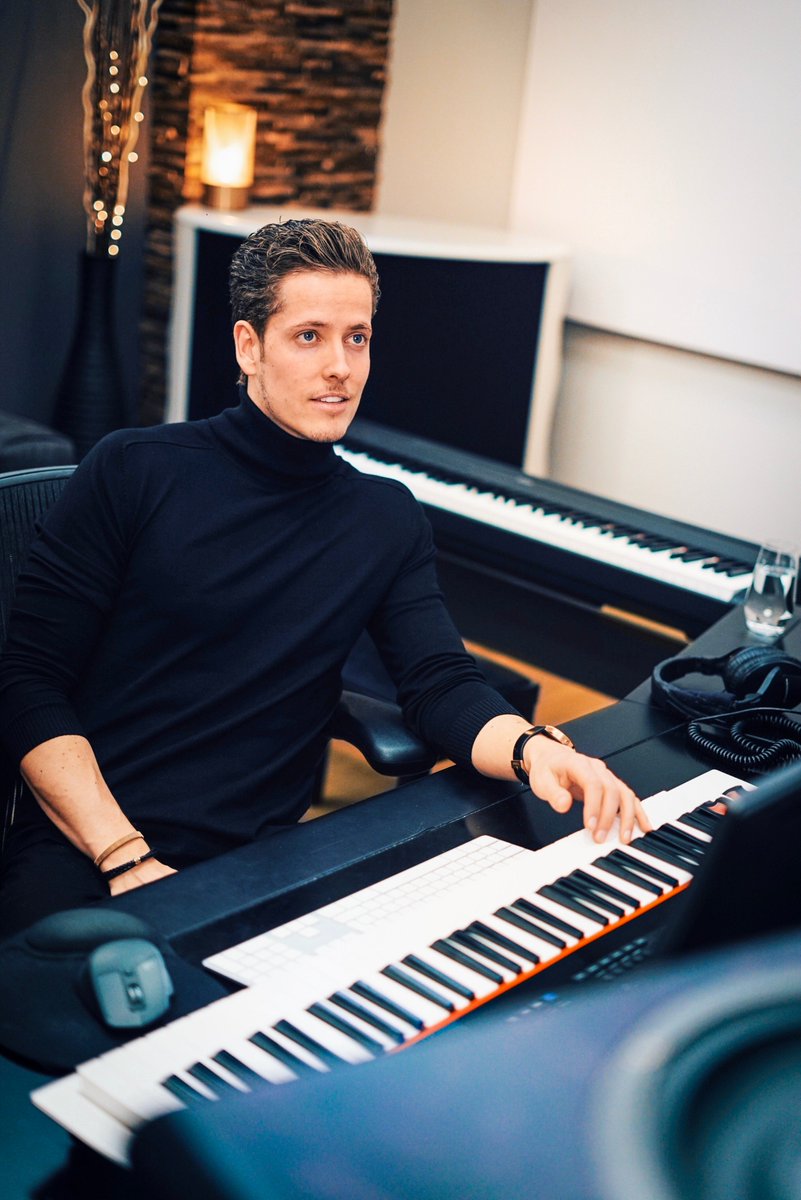 SICKINDIVIDUALS's tweet photo. Making progress 🎶 Home is where we thrive best! #sickstudio #home https://t.co/yWjnbQFXsj