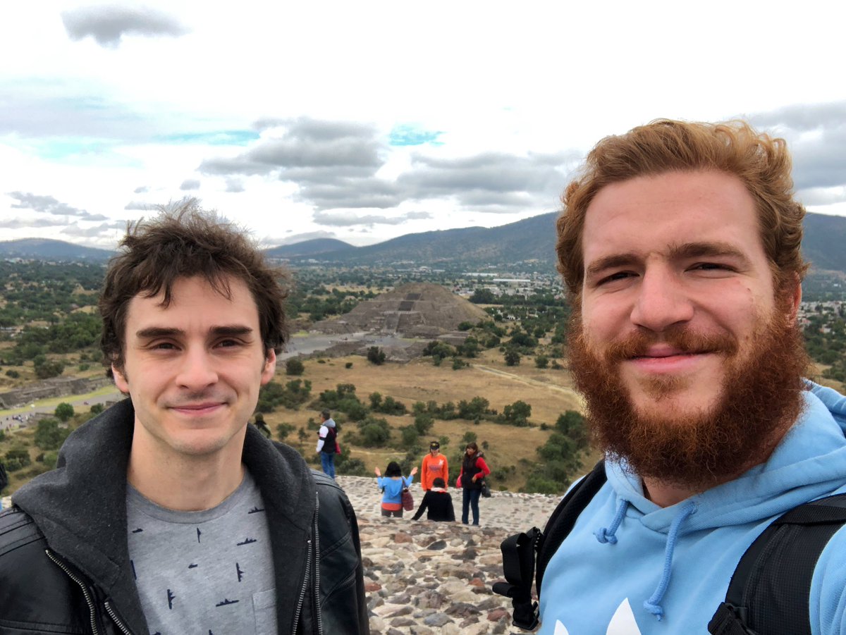 whatyouhide's tweet image. #elixirfriends in Mexico! 🇲🇽@mononcqc