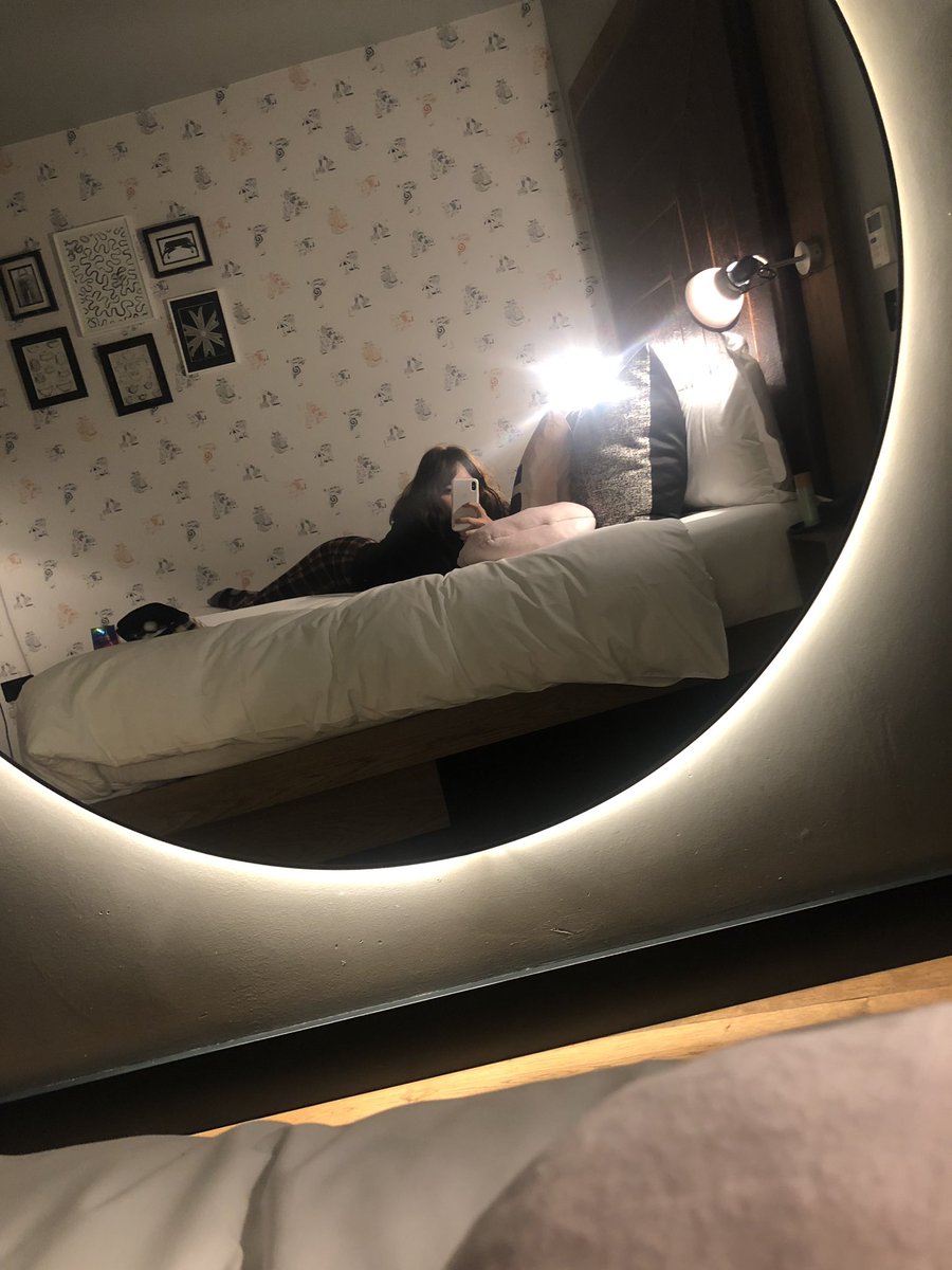 Segundo grado hijo Miniatura ♠️♥️ 𝕄𝕚𝕘𝕦𝕖𝕝 ♦️♣️ on Twitter: "@DanyanCatSQ Los espejos frente a la cama? Que interesante 😏" / Twitter Segundo grado hijo Miniatura ♠️♥️ 𝕄𝕚𝕘𝕦𝕖𝕝 ♦️♣️ on Twitter: "@DanyanCatSQ Los espejos frente a la cama? Que interesante 😏" / Twitter