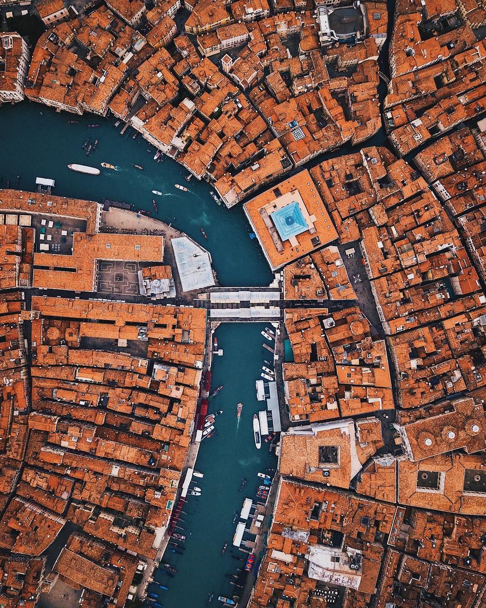 TravelVida's tweet photo. Venice, Italy 🇮🇹 https://t.co/Kc0qFSySS6