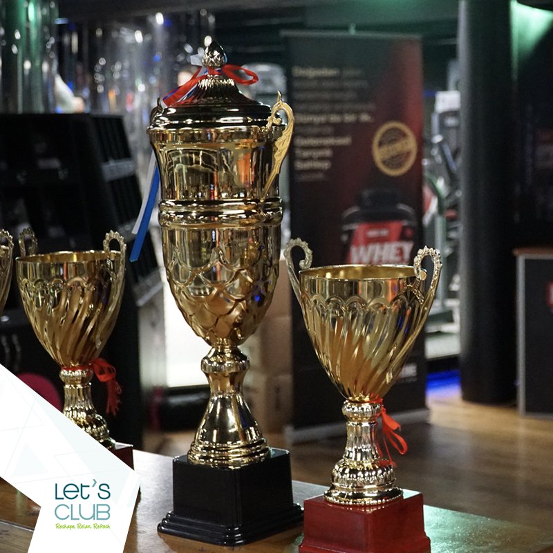LetsClub_'s tweet photo. 26 Kasım tarihinde gerçekleşen Hardline sürpriz ödüllü şınav yarışmamızda hem yorulduk hem eğlendik. Yarışmamızda 1. olan Yunus Emre Çizgici'yi tebrik ederiz. 👏  #letsclub #fitness #workout #gym #muscle #fitnessmotivation #ataşehirgym #ataşehirfitness #letsclub https://t.co/fJD7gNQGTr