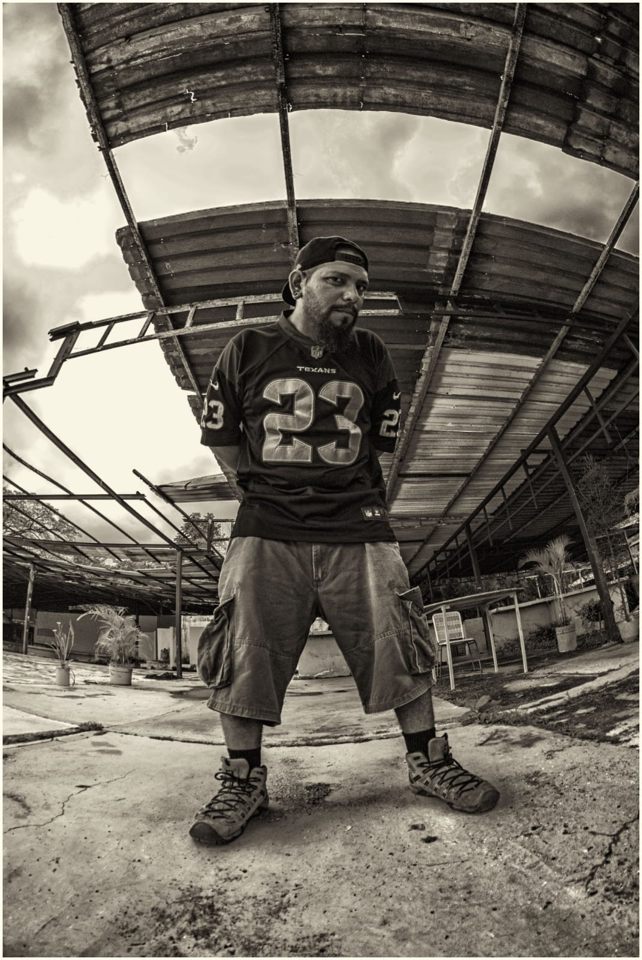 HellFamily's tweet image. #JhonnyRamos (Bajo), Se une a "Alice In Hell” en 2015 desde el álbum “El Descenso” contribuyendo en el proceso de creación del último disco “El Alma”: Bandas: #ScreamMachine, #PugnaVil y #AliceInHell.
➡ mtr.cool/aikebgo
#HellFamily #AliceInHell #HellIsHere #Metal