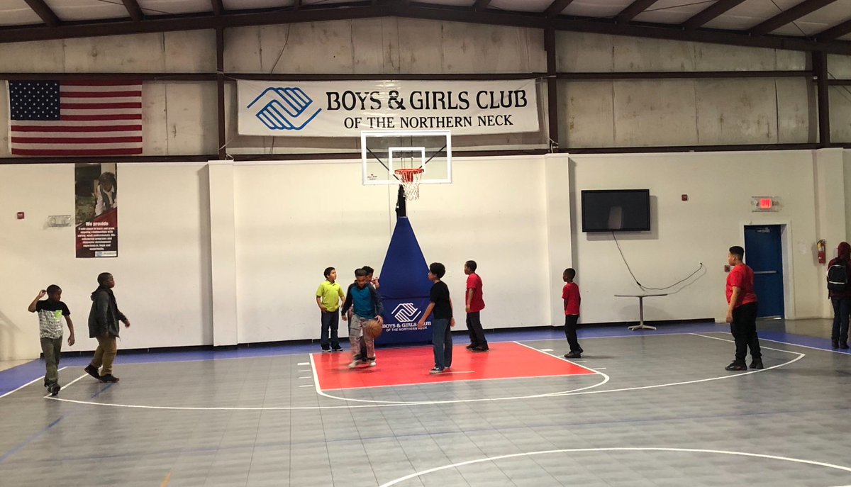 BGCNN2's tweet photo. Happy Thursday!! We’re excited to see what our FABULOUS program staff has in store for the kids today! https://t.co/1OqRIUN22m