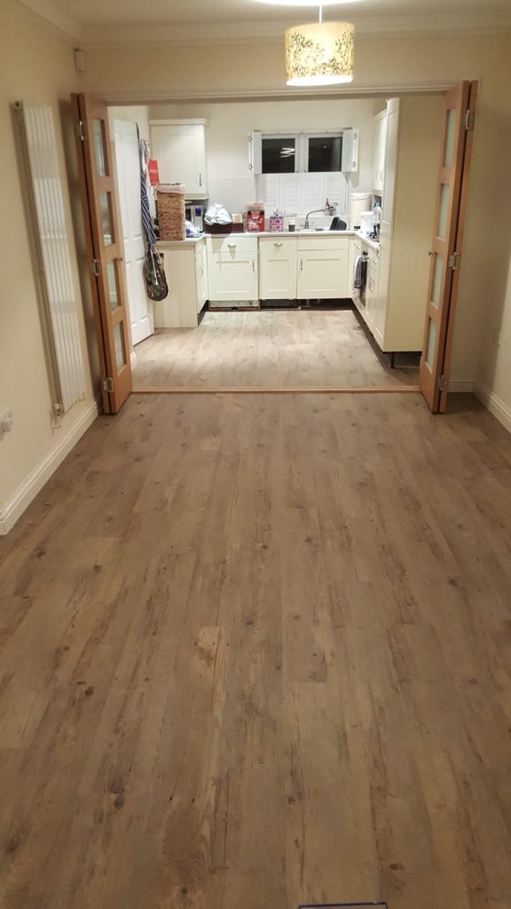carp3tman's tweet photo. Some pictures of @distinctfloor LVT fitted to the ground floor prepared with @ARDEXUKFlooring Arditex NA stuck with @FBallUK F46 great products great fitters makes my life so easy selling these #LVT #flooring #Swindon https://t.co/nJAhmRArc3