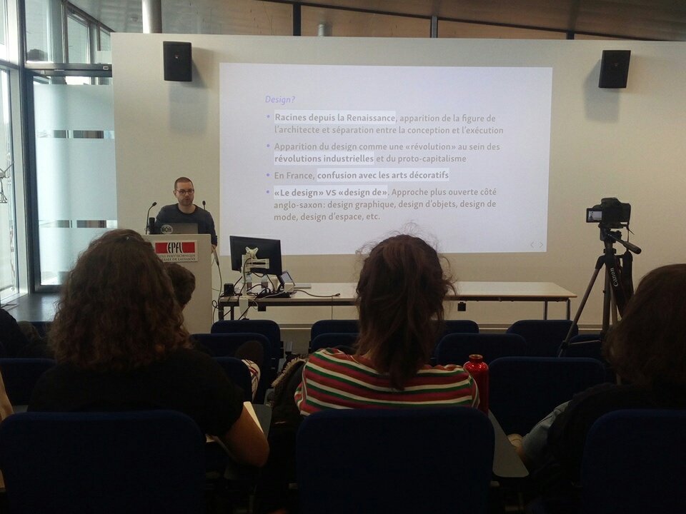 ICepfl's tweet photo. What is the role of designers in digital humanities, and how can designers help develop projects in human and social studies ?
@AnthonyMasure is linking science and esthetics in his talk #designDH https://t.co/fS7QKwByhi