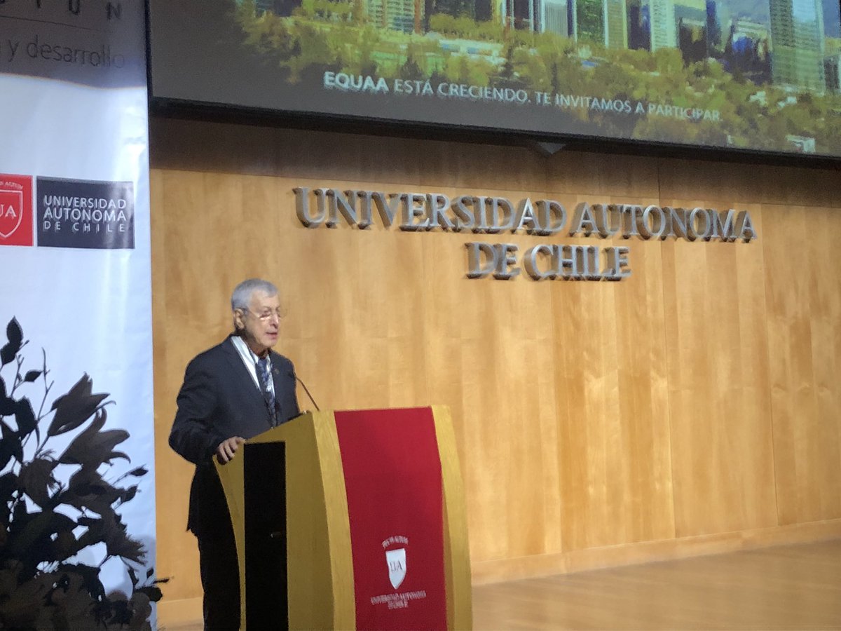 TeodoroRiberaN's tweet photo. En la @autonomadechile estamos orgullosos de ser anfitriones, hoy y mañana, del V Foro Internacional Acreditación: Educación, calidad con inclusión y desarrollo, que tiene más de 20 expositores que representan instituciones educacionales de Latinoamérica, Europa y EE.UU. #EQUAA https://t.co/xqmJtqab3S