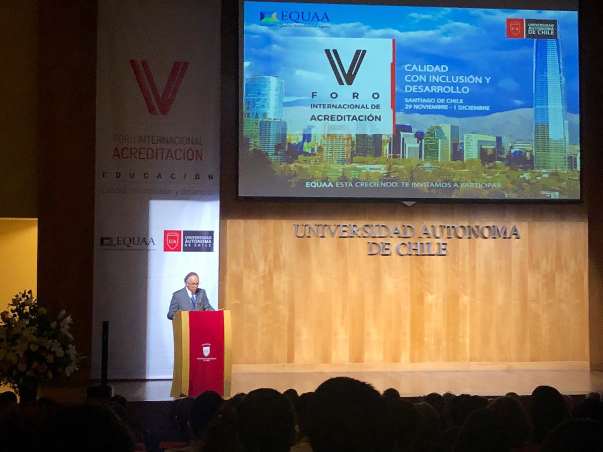 TeodoroRiberaN's tweet photo. En la @autonomadechile estamos orgullosos de ser anfitriones, hoy y mañana, del V Foro Internacional Acreditación: Educación, calidad con inclusión y desarrollo, que tiene más de 20 expositores que representan instituciones educacionales de Latinoamérica, Europa y EE.UU. #EQUAA https://t.co/xqmJtqab3S