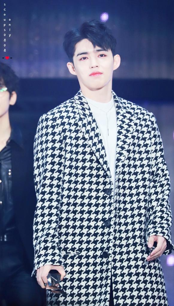 only_Scoups0808's tweet photo. 181128  AAA

#SEVENTEEN #SCOUPS 
#세븐틴 #에스쿱스 #최승철 https://t.co/1M9r90Jawk