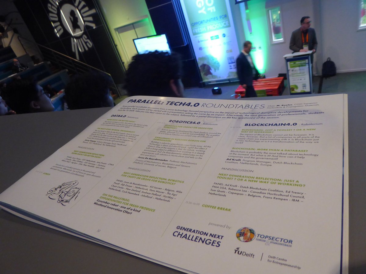 DelftDce's tweet photo. Happy to see @EEMCS_TUD @tudelftTBM students join #eufreshforum &amp; discuss their startup idea https://t.co/GjzNlx2tuF https://t.co/6HclynvKan
