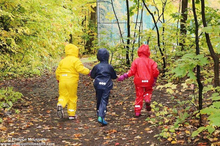 KOZIKIDZ's tweet photo. Not long until the #WinterSolstice getting outside and getting some natural light is even more important during the winter when daylight hours are limited. Read more about the benefits of getting out this December in our latest blog https://t.co/z4pTqZCCBb #KidsActivityHour https://t.co/vVbq8eRpgt