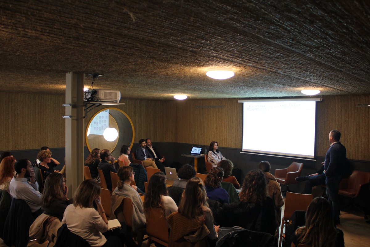 acotex's tweet photo. Gracias a todos los asistentes y participantes en las #JornadasAcotex ‘Pilares y Beneficios de la #ModaSostenible’, organizada por Acotex junto a Impulso Slow ➡ https://t.co/Y51ts6Ua5M 

🔴 Así lo hemos vivido ▶ https://t.co/jNA25KjgRY

#JoinToEnjoyFashion #SlowFashion https://t.co/SxhoB2tl3s