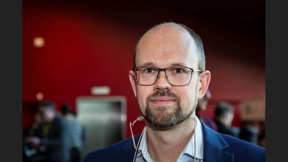 <a href="/SSolelmassan/">Svenska Solelmässan</a>  har blivit en populär nationell mötesplats för att utbyta kunskap och få nya perspektiv, säger Hans Nyhlén, verksamhetschef på <a href="/STUNSEnergi/">STUNS Energi </a>  som är en av arrangörerna. Mer i UNT unt.se/start/massa-om…