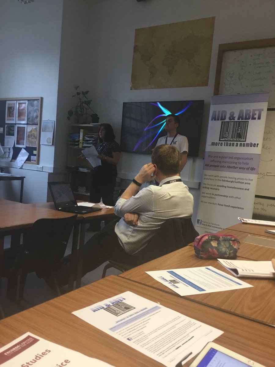 RHS_modstuds's tweet photo. @AidnAbet_Scot talking about breaking the cycle @AHModStudies conference https://t.co/6DDYz0B2kA