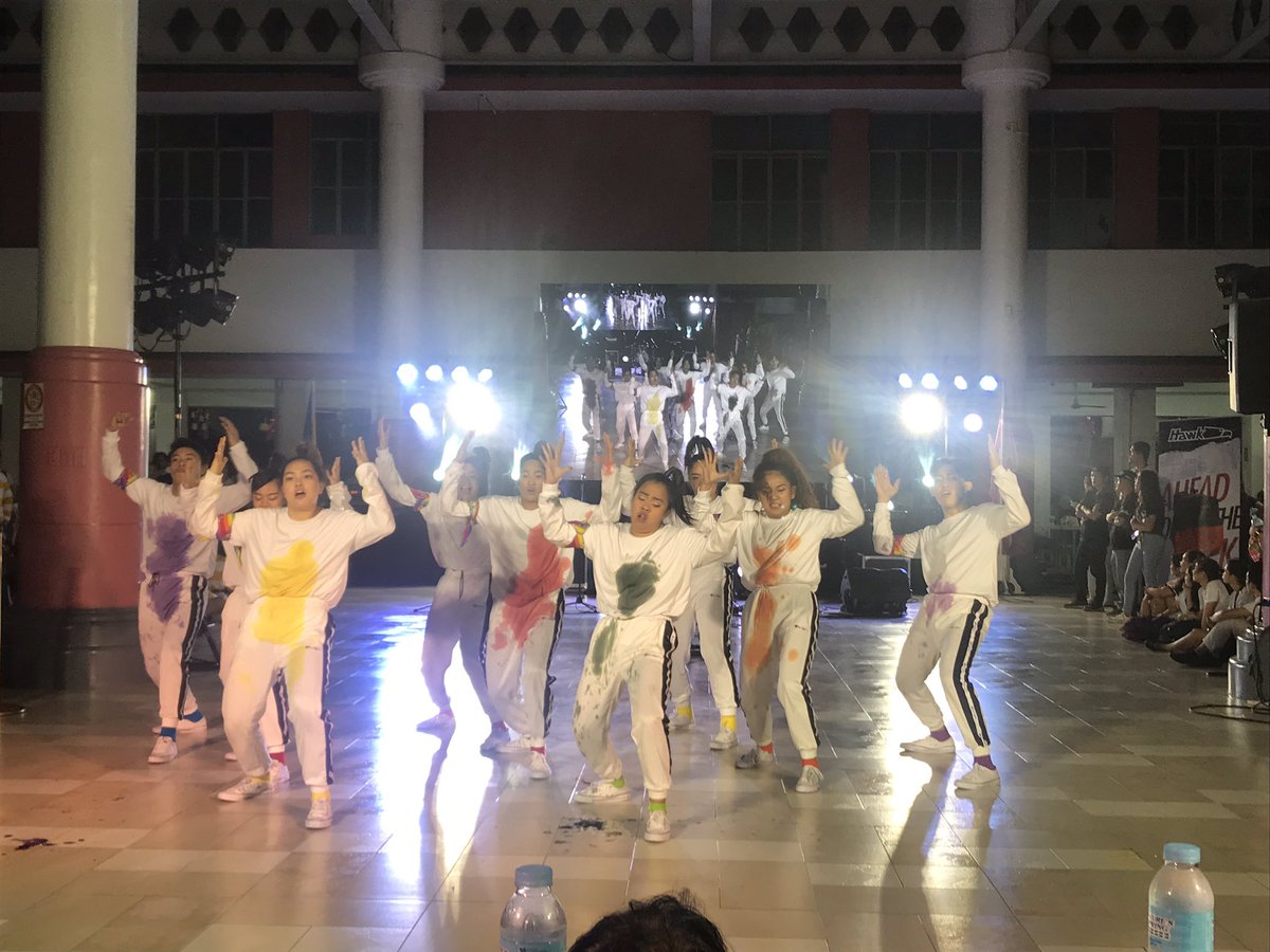 CEUmanila's tweet photo. Witness the #USCWeek2018 #USC4Di dance competition happening here at the SAC! https://t.co/yVFYgDJJ29