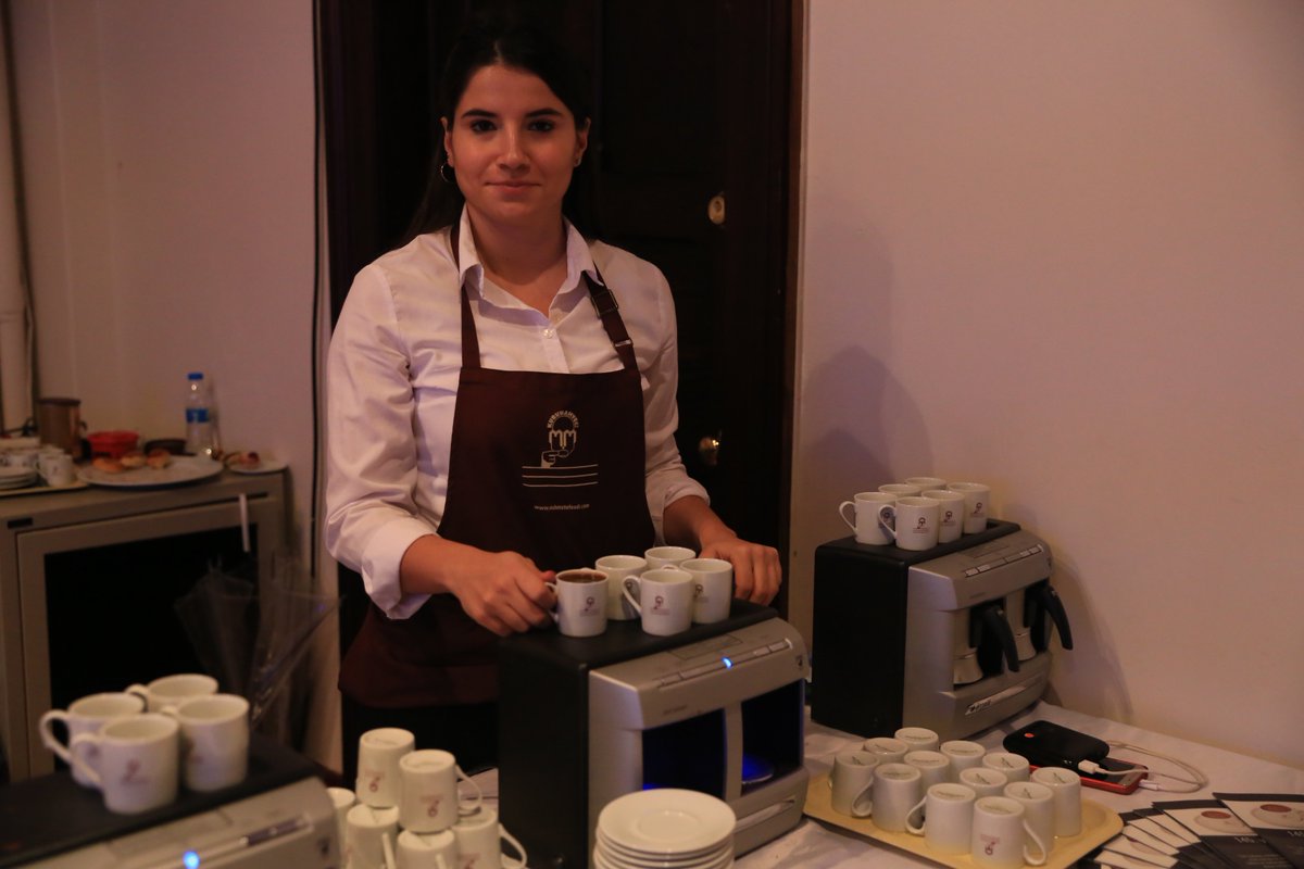 Kahve molamız bitmiştir. Molamıza eşsiz lezzetleriyle keyif katan <a href="/DolceGusto/">Dolce Gusto</a> ve <a href="/_MEHMETEFENDI_/">Kurukahveci Mehmet Efendi</a> 'ye çok teşekkür ederiz. #digitalanalytics18