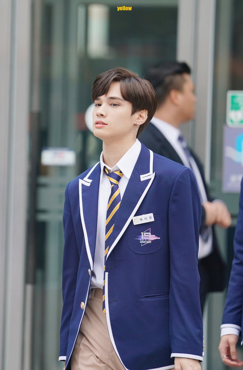 #UNDERNINETEEN #UNDER19 #JayChang #언더나인틴 #제이창 1차투표 종료까지 3일밖에 안남았어요 ㅠㅠㅠ 보컬팀 귀염둥이 제이창에게 소중한 한표 부탁드립니다(´°̥̥̥̥̥̥̥̥ω°̥̥̥̥̥̥̥̥｀)🙏🏻💛
