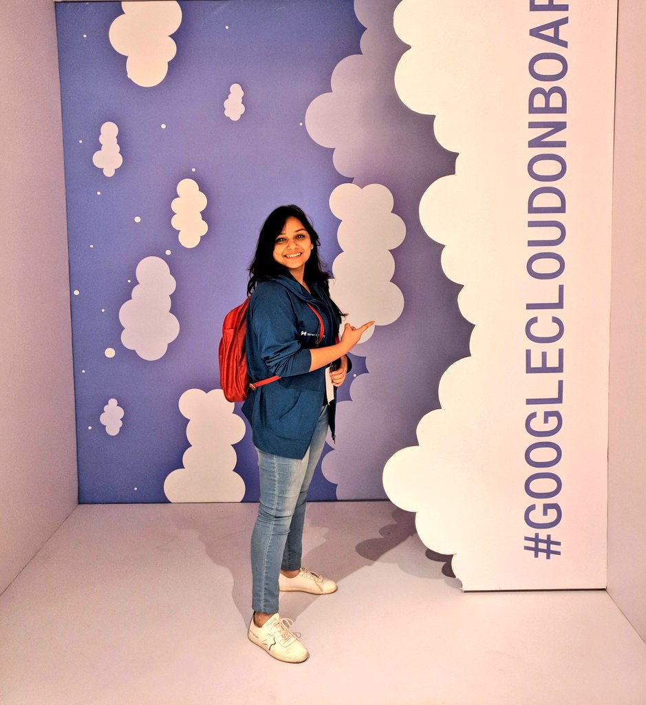 soniaditi380's tweet photo. Google conferences are not only informative but also fun to attend
❤
@raw_himanshu @ironfistyo #technofamily
#Pune #tech  #GoogleCloudOnBoard
@GoogleCloud_IN #CAPTIONITPUNE https://t.co/BKuCOecqDg