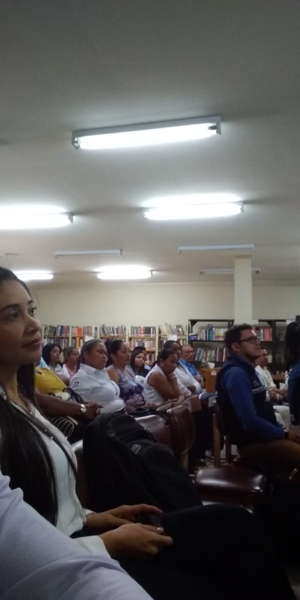 lpuellol's tweet photo. En la #Rendicióndecuentaszona1PTA de La Guajira, la secretaría hace reconocimiento al equipo de tutores y exalta la labor frente a los resultados: 85% de los EE focalizados mejoran el ISCE de 2015 a 2018 #OrgullosamentePTA https://t.co/XncTVMBPbJ