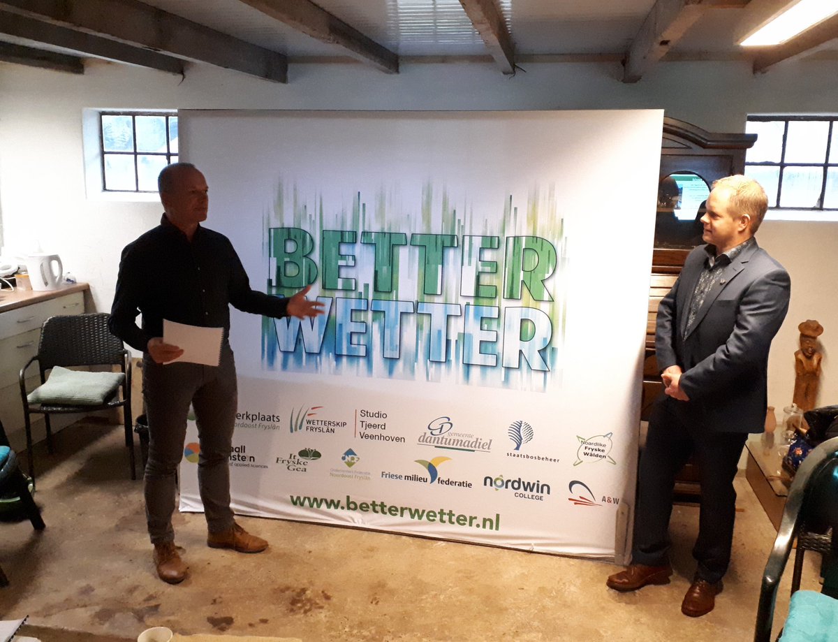 Presentatie rapportages Better Wetter fase I. Verkenning naar aanpak klimaatadaptief waterbeheer in NoordOostFryslan. Zeer actueel thema #veenweide #klimaatverandering #eddywiebenga @betterwetter <a href="/NetwerkNO/">Netwerk Noordoost</a> <a href="/dantumadiel/">Gemeente Dantumadiel</a> <a href="/Hogeschool_VHL/">Hogeschool Van Hall Larenstein</a> <a href="/wetterskip/">Wetterskip Fryslân</a> <a href="/provfryslan/">Provincie Fryslân</a>