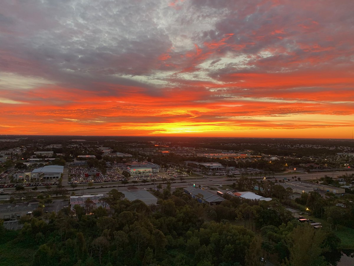 BertBlyleven28's tweet photo. Good morning Fort Myers!!! https://t.co/mxcJ5YLn4u