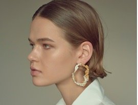 London Met School of Art, Architecture and Design (@ldnmetarts) on Twitter photo Jewellery designer/ #thecass alumna <a href="/lovenesslee/">loveness lee</a> has opened her first solo pop-up store in London’s Shoreditch retail-jeweller.com/retail/lovenes… via <a href="/retailjeweller/">retailjeweller</a> Jewellery designer/ #thecass alumna <a href="/lovenesslee/">loveness lee</a> has opened her first solo pop-up store in London’s Shoreditch retail-jeweller.com/retail/lovenes… via <a href="/retailjeweller/">retailjeweller</a>