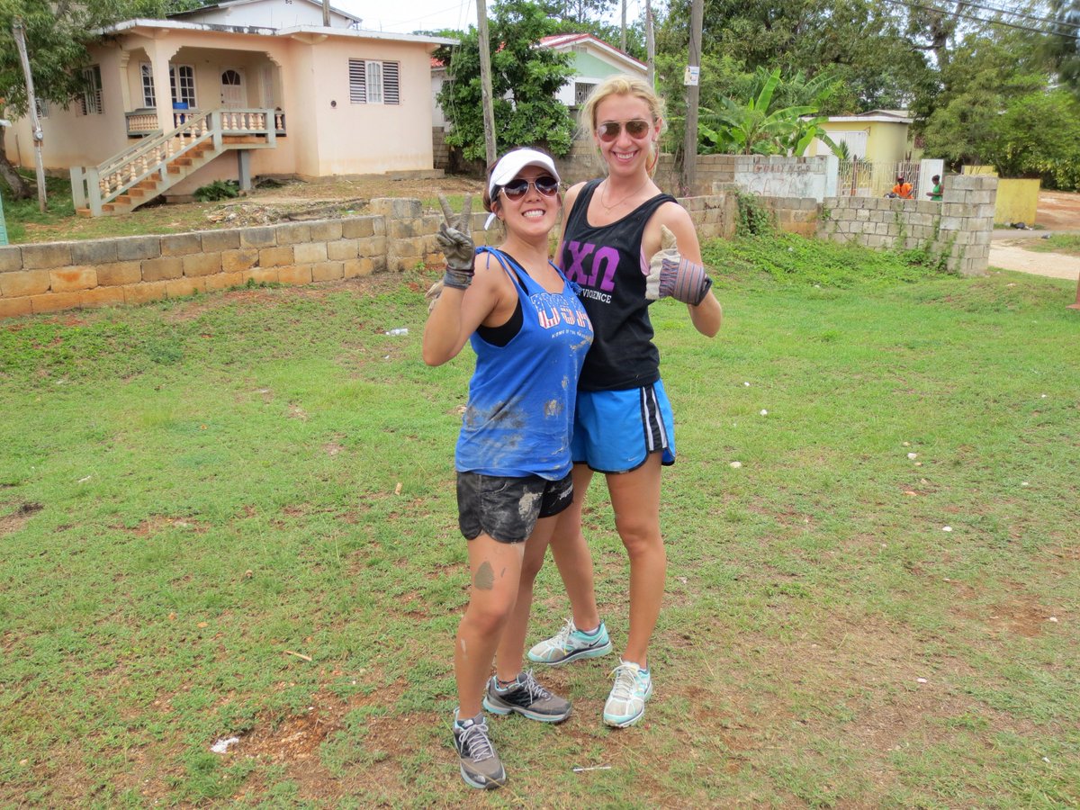 AlphaChiOmegaHQ's tweet photo. #TBT to the #AXOGSI trip over the years! This May will mark the 8th year AXΩ collegians embark to Jamaica to spend a week serving in the communities!
Applications are due TOMORROW!
https://t.co/PxzqmiD9kg https://t.co/VUkU5oA7IK