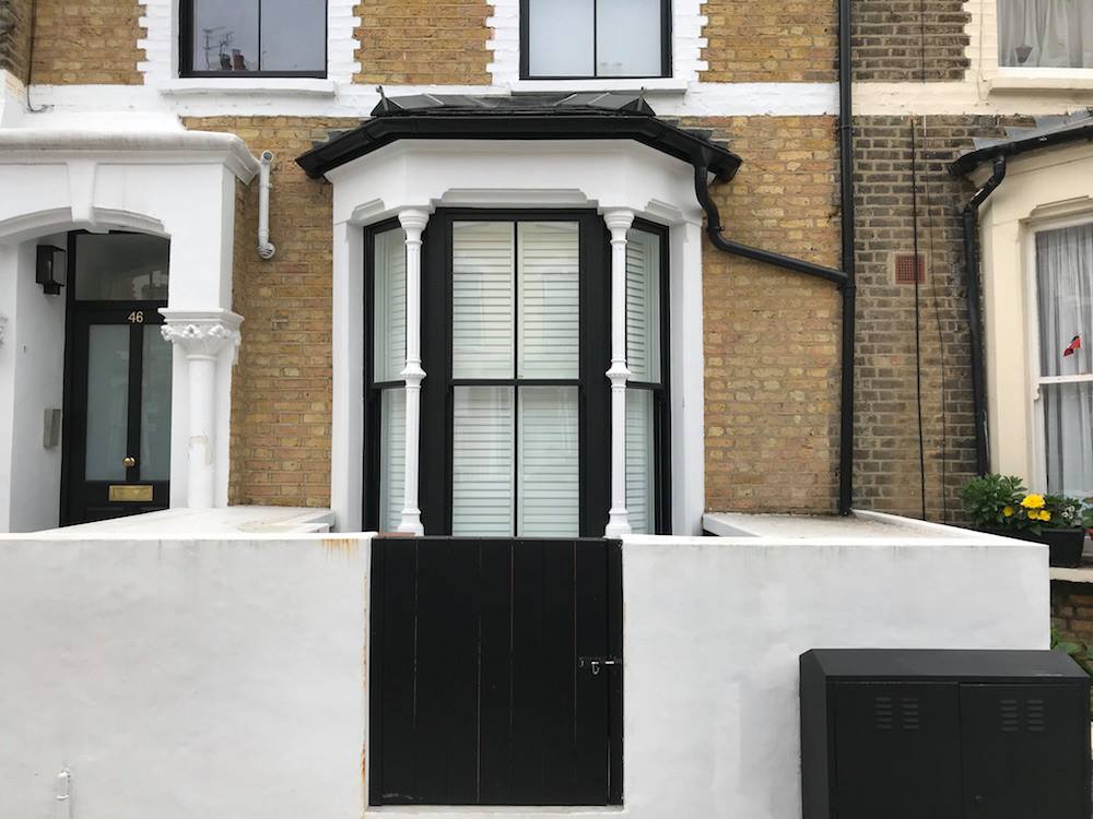 TotallyShutters's tweet photo. Make 2019 the year you improve your kerb appeal with plantation shutters! For more information, contact us on 0203 960 6963. https://t.co/gAIHvgLDx3