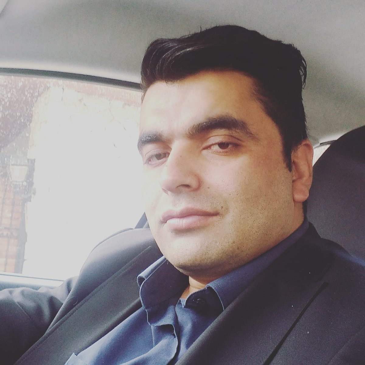 Aşktan yana yaşadıklarımı bilseydin eğer, halen sevebiliyor oluşuma âşık olurdun