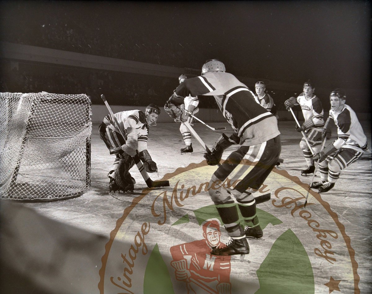 VintageMNHockey's tweet image. 98 days with 100 photo memories to State Boys Hockey Tourney - (Southwest vs Eveleth 1951)