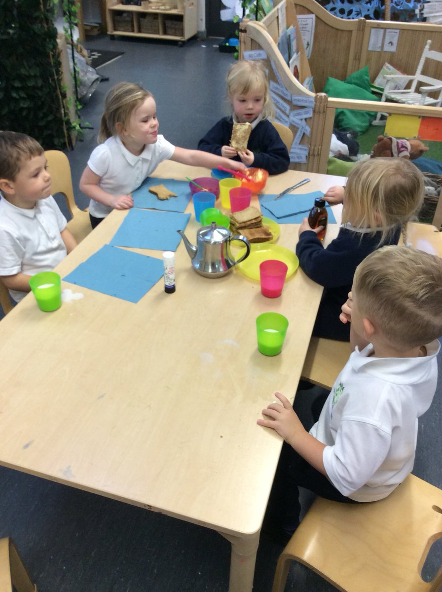 NurseryLTPA's tweet photo. Afternoon tea on a rainy Thursday afternoon 🙂 #afternoontea #toastwithfriends @DunhamTrust @limetreepa https://t.co/696D966lKo