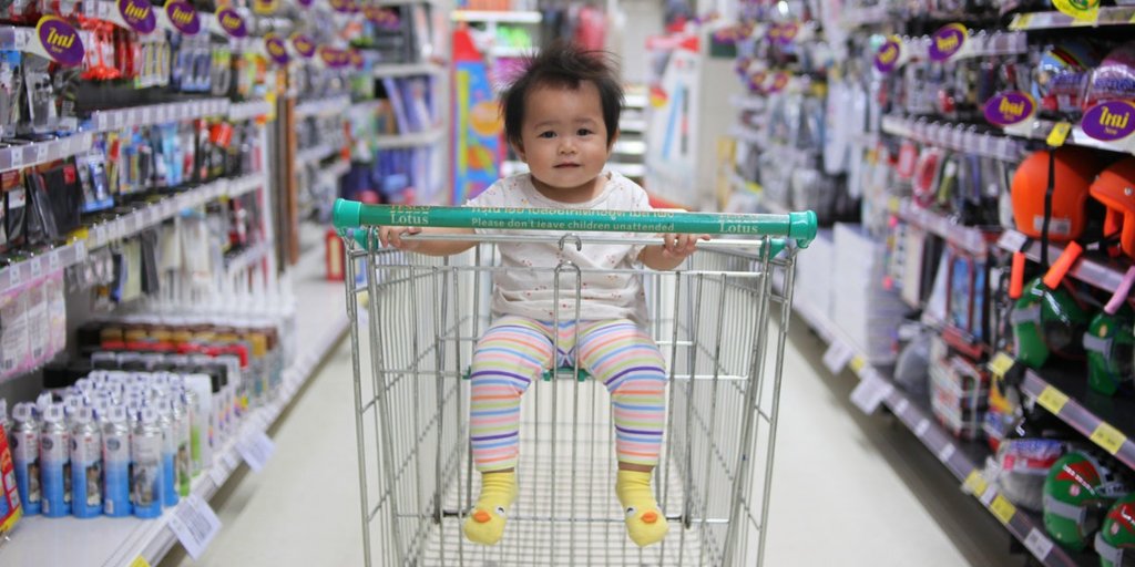 uberliste's tweet image. Shopping with kids is tough.
Use our free shopping list app to make it a little easier.

- Partners can add to the same list
- Automatically updates when something is bought
- Sorts items into supermarket categories 

itunes.apple.com/us/app/%C3%BCb…

#momlife #parenting #mom #dadlife