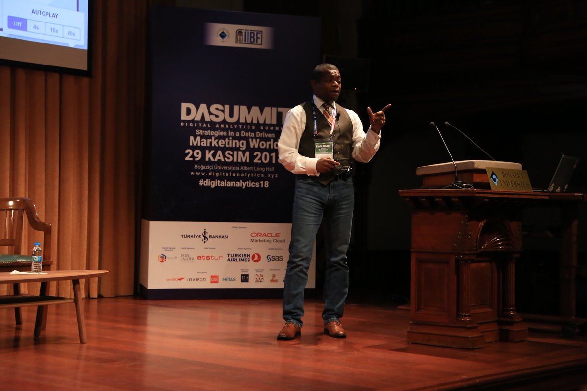 DigitalSummitBU tweet picture