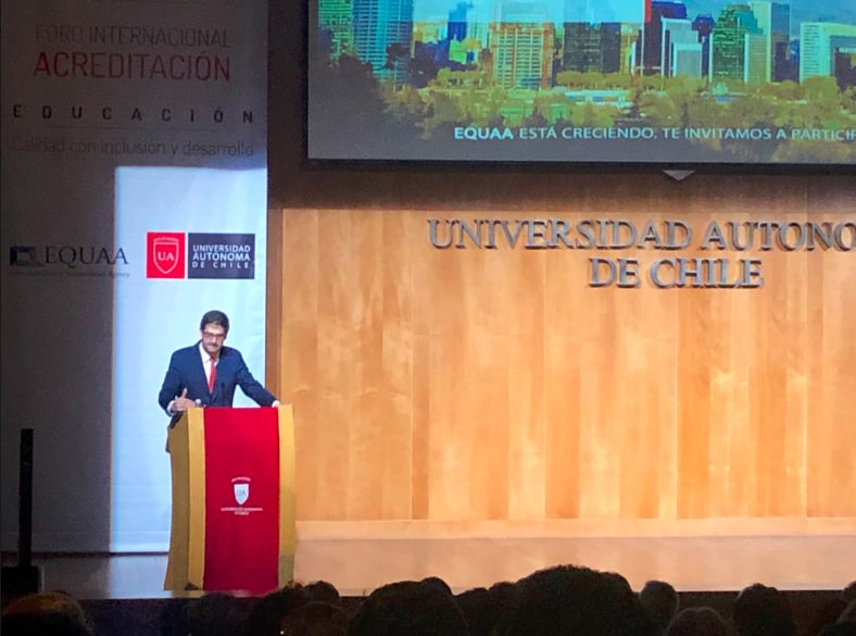 AccionEducar's tweet photo. Director ejecutivo @drodriguezmo expuso en V Foro Internacional de Acreditación: “Educación de Calidad con Inclusión Social” https://t.co/EhPEbxwaj8 #EQUAA @autonomadechile https://t.co/EFFMgAPhyl
