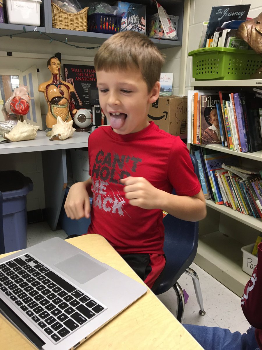 Maddockteach's tweet image. Love the new Hour of Code dance party! It inspires happiness and dancing! @codeorg #kidcoders