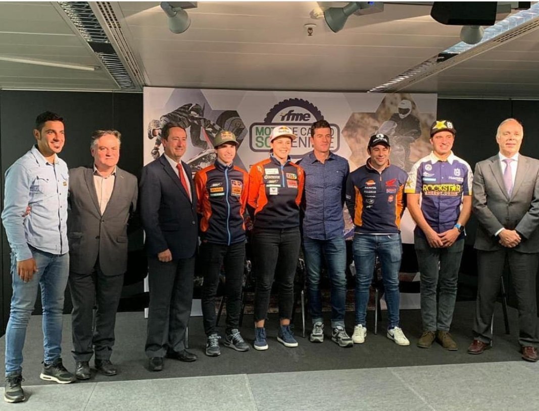 Muy contento de ver a tods ests geni@s involucrados en defnder lo q tanto nos apasiona, tods junts summos. todos podemos apoyar a la fede cn este programa a partir dl 1 diciembre con tu licncia nacionl o pagndo 20€ de afiliación al programa
<a href="/rfme_oficial/">RFME</a> #motodecamposostenible