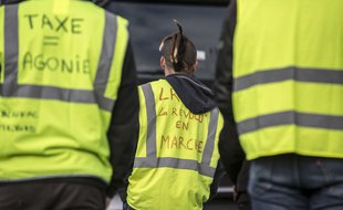 USPsecurite's tweet image. Le mouvement des #GiletsJaune entraîne-t-il une hausse d&apos;activité pour les entreprises de #securitéprivée ? @Claude_Tarlet répondra à la question au micro de la matinale de @BFMTV demain 🎙️🎥