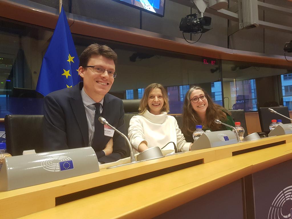 CatTullyFOH's tweet photo. Fab #ytn session taking us into the 2030 future...great job...
#espas2018 https://t.co/tErsjRunBE