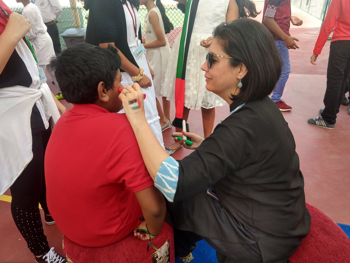 merilxavierraj's tweet photo. GNMS Primary Grade 4 #UAENationalDay47 NATIONAL DAY celebration #GR4A enjoyed the face painting session , visiting the falcon ,flag bands booth, and Arabic coffee too @gemsnms_alkhail @Fatima_Martin @ShettySampoorna @ChristineDeNor1 https://t.co/jy6Uo64BGe