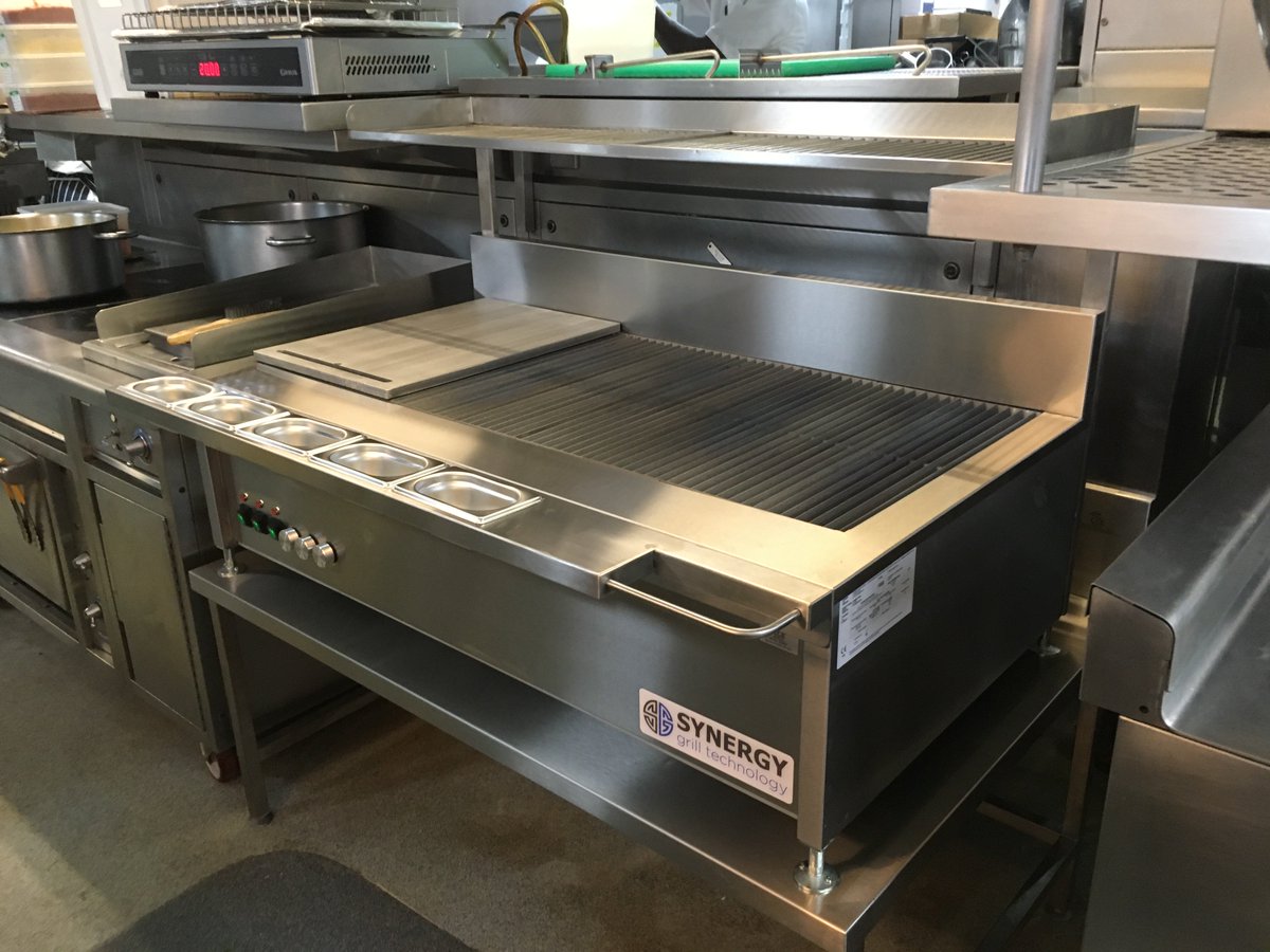 synergygrill's tweet photo. Thanks @CCE_GRP for another great installation of a very shiny SG900 MKlll ... #synergygill #gamchanger #grilltech https://t.co/bezl6aQKey