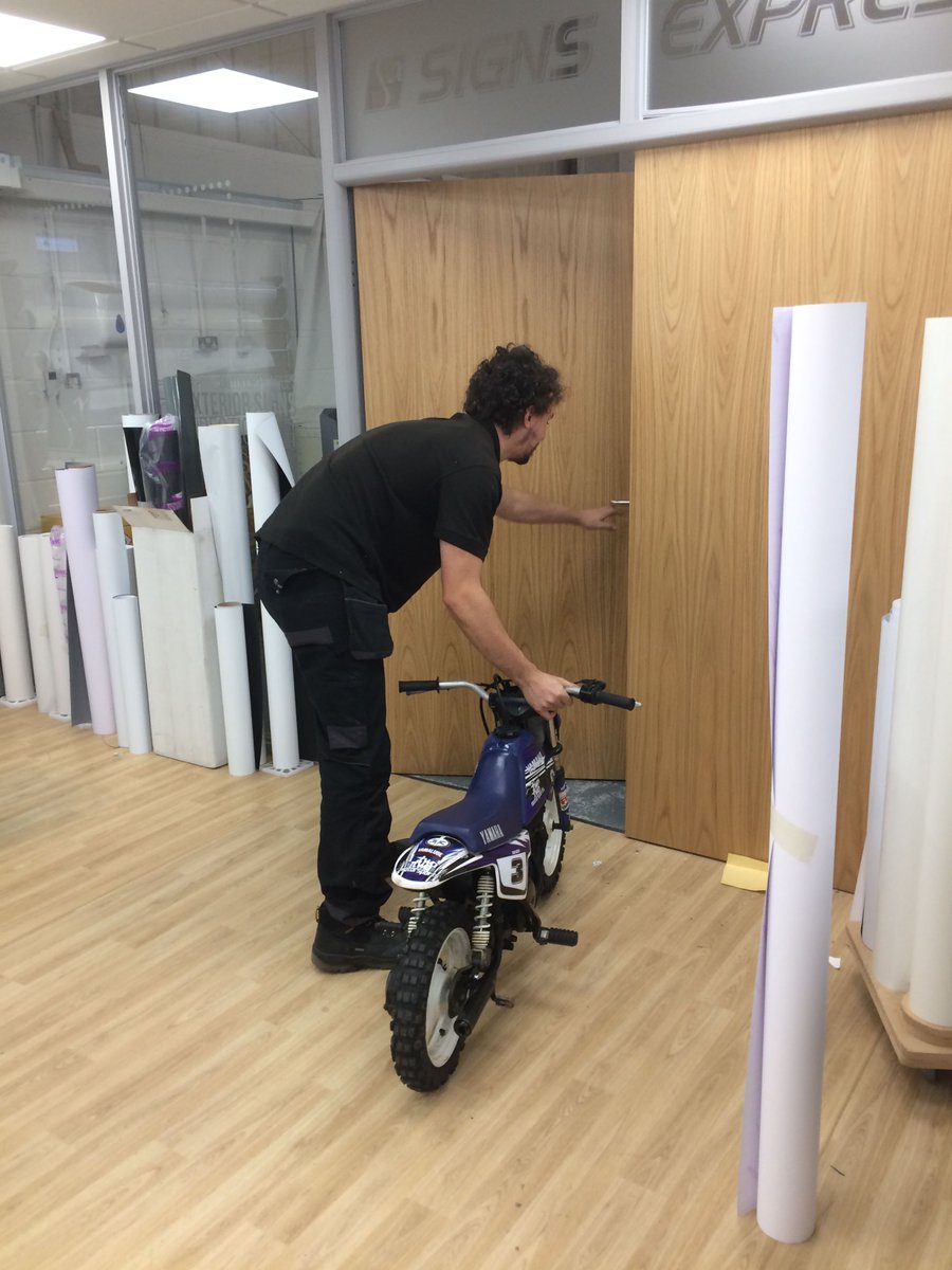 #Santaworkshop  at #SignsExpressScarborough. A brand new #livery has been added to this little boy's #motorbike ready for #Christmas complete with his own #gifttag! No #driving it #elves! 
new bike livery  contact us: 01723 332424 
or Email us:  scarborou…-express.co.uk