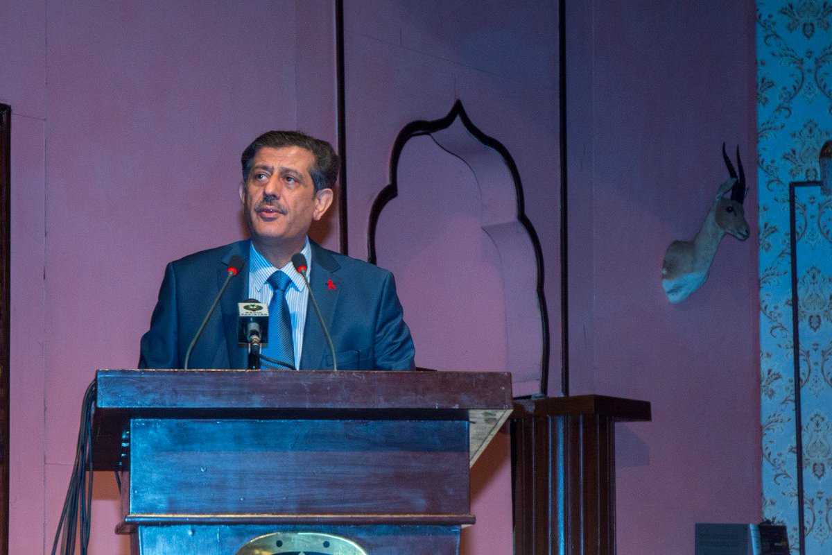FahmidaIqbal's tweet photo. Today #Pakistan commemorated #WorldAIDSDay 2018 and event was graced by #Federal #Minister of #National #Health Services Regulations & Coordination. He assured his and #PrimeMinister support to end #HIV & #AIDS from the country. #KnowYourStatus #PreventTestTreat #WAD2018 https://t.co/94QrDIIcja