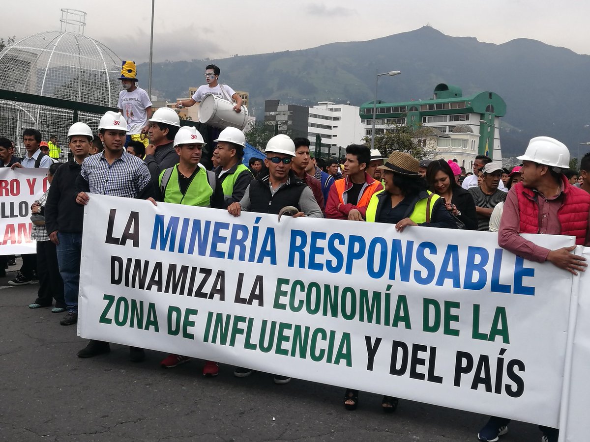 ForoMineroEc's tweet photo. Porque la #MineríaResponsable dinamiza la economía del país y proporciona empleo directo e indirecto a más de 135 mil ecuatorianos. @Lenin https://t.co/Z5n9S9ZyWP