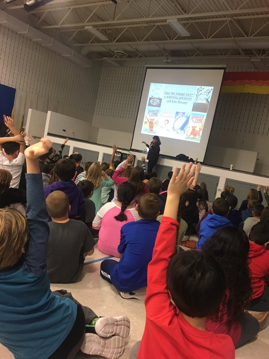 JenVincentTech's tweet image. #mgwolves 3rd graders loved hearing about @KateMessner’s books. And they have so many great questions! #d75learns
