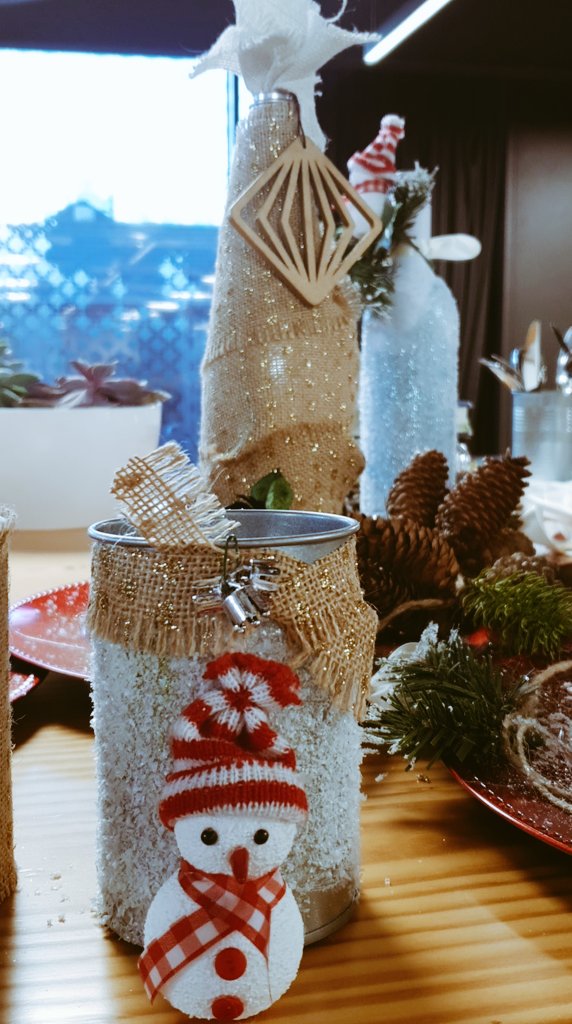 SineadKenny5's tweet photo. #CreativeNest thank you for table centre pieces #Christmas Loving your work ๐๐ https://t.co/Hl9otajzUN