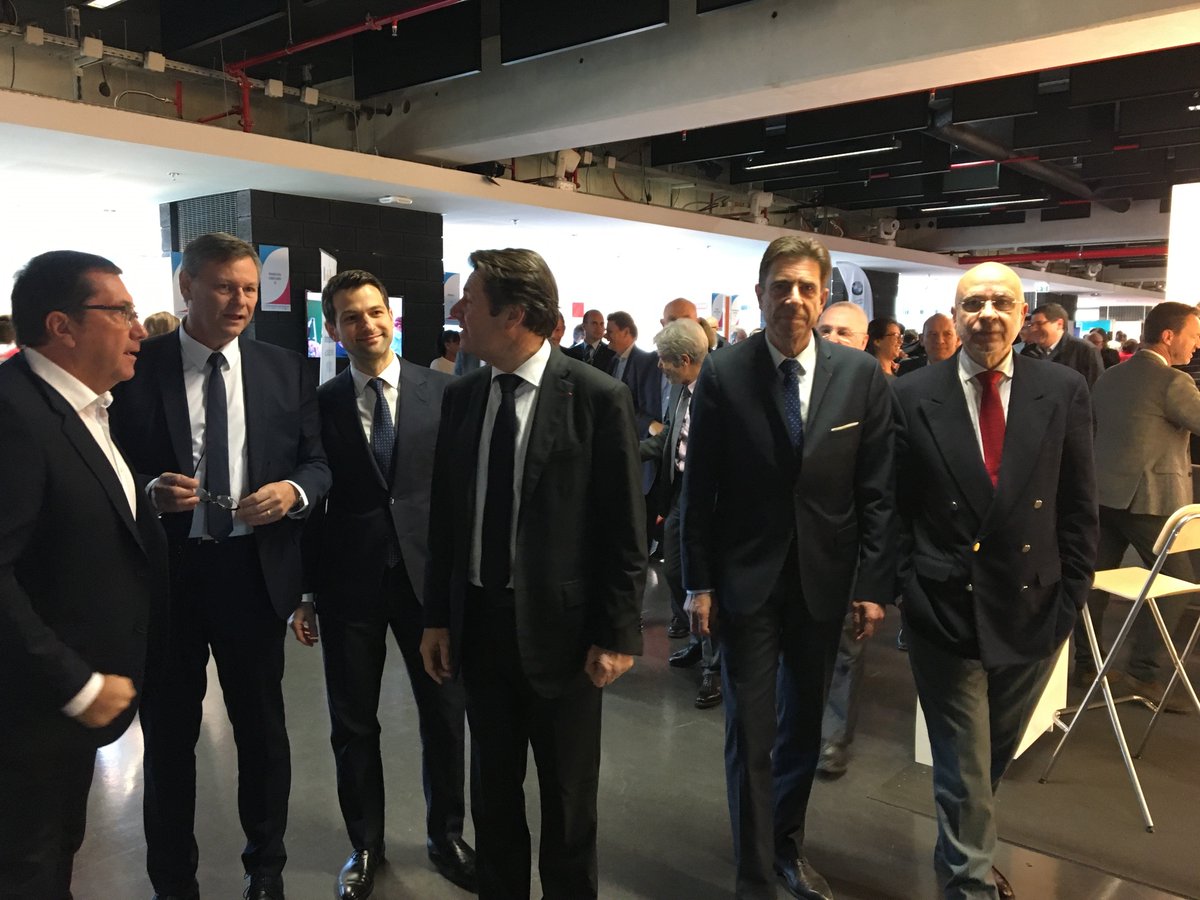 f_lesache's tweet photo. A #Nice la coopération et le dialogue entre élus, entreprises et société civile sont un facteur clé de la réussite du territoire. Chaque décision est enrichie volontairement de la consultation de chaque partie prenante. @cestrosi @ECiotti @ca_ginesy @PRenaudi #entrep18 https://t.co/6GKXB9ec7z