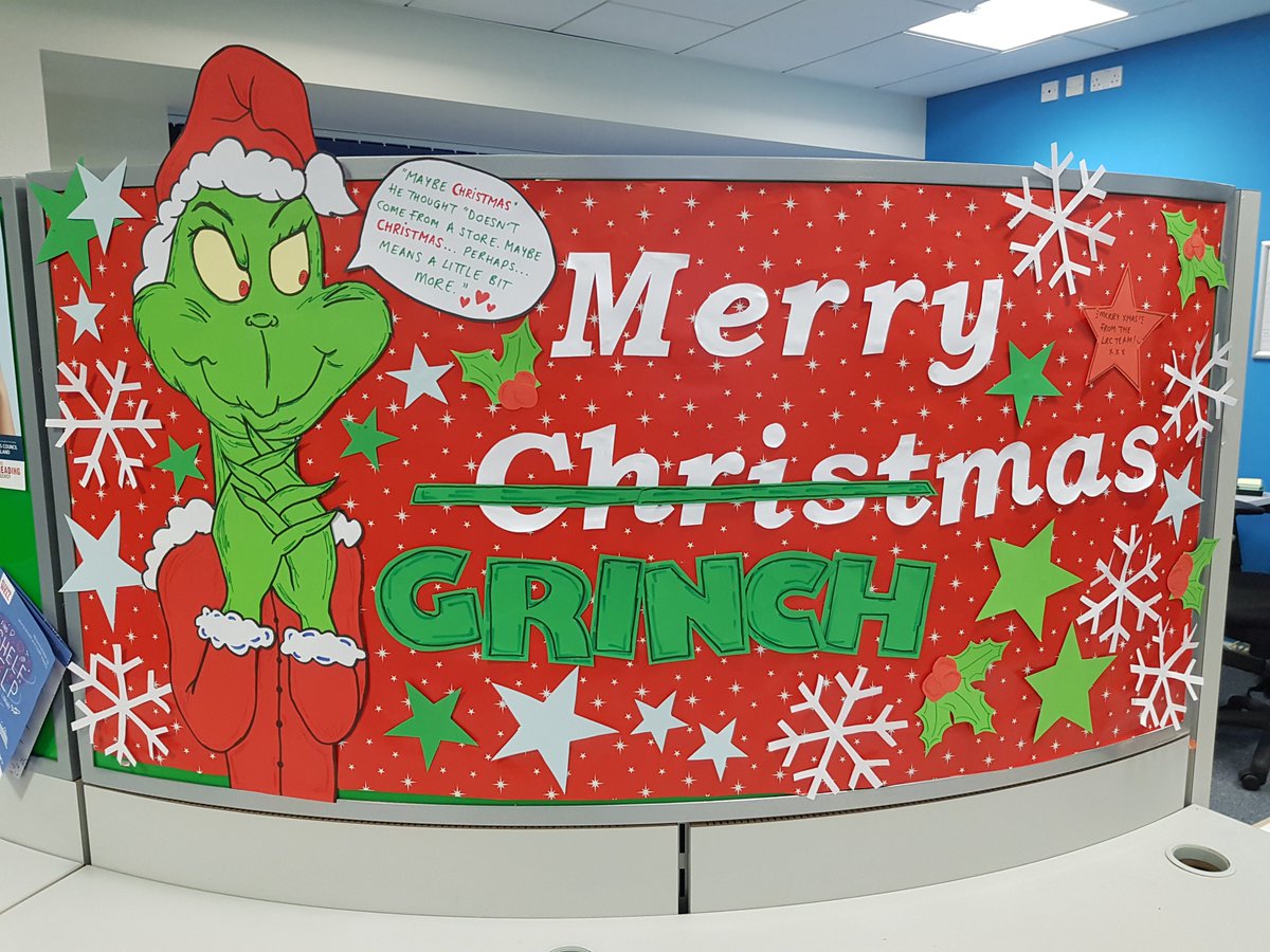 FurnessLRC's tweet image. It&apos;s nearly December, so our Christmas display is officially up! #TheGrinch #MerryGrinchmas #ChristmasLibrary