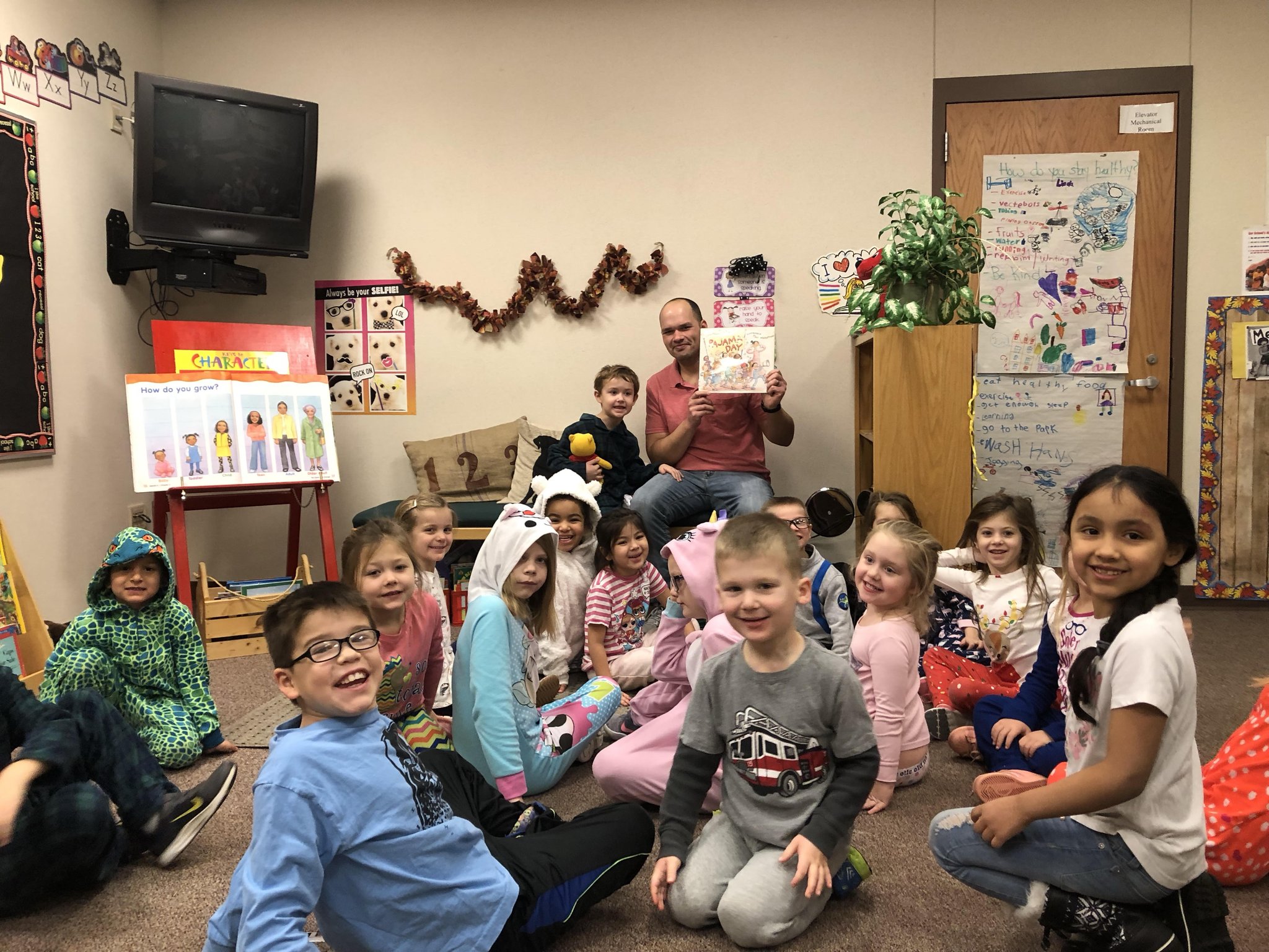 Phoenix Firebirds on Twitter "These young Firebirds are relaxing in