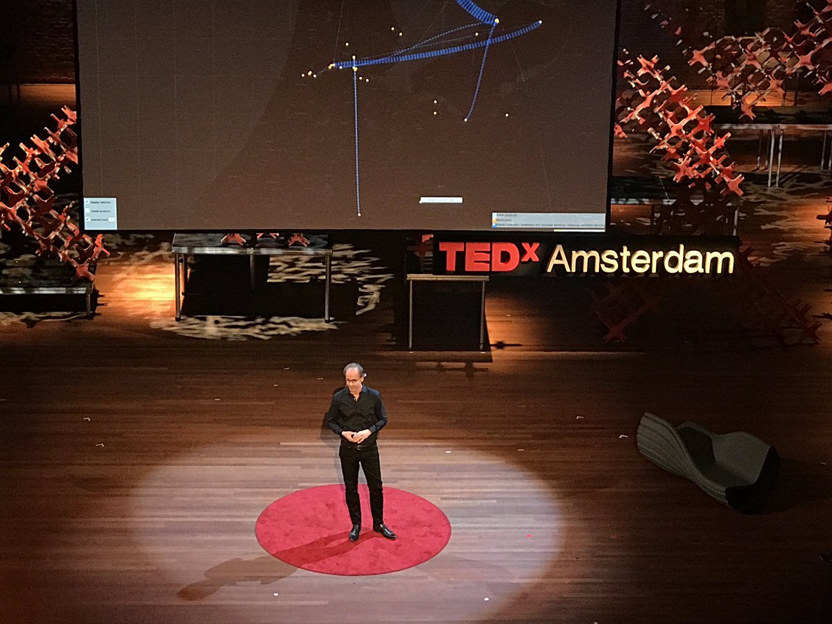 evrofeli's tweet image. @Arjan_vTimmeren “People don’t always act as they should” @TEDxAmsterdam #tedxamsterdam #thebigx