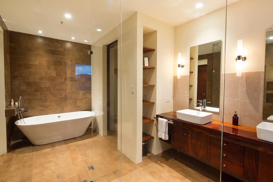 RealtyJcfrancis's tweet image. Splendid Country Club Escazú #Apartment For Rent or Sale:

- Open Space Dining, Kitchen &amp;amp; Living Rooms
- Balcony
- 3.5 baths
- 3 br w/full baths + Maid's quarters.

$885,000
$4800

Visit: inmotico.com/venta-cr000286…

#CostaRica #RealEstate #BienesRaices