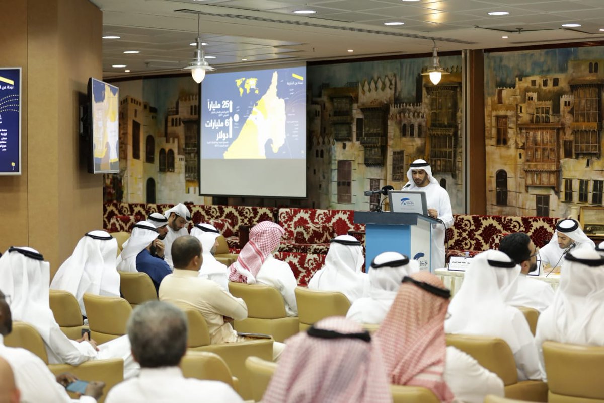 انتهز الفرصة لأن اشكر غرفة جدة ومكة على حفاوة الاستقبال في اللقاء الخاص بين الشارقة والسعودية، واشكر سعادة عارف الطابور قنصل دولة الإمارات على الدعم اللامحدود في إنجاح المهمة.